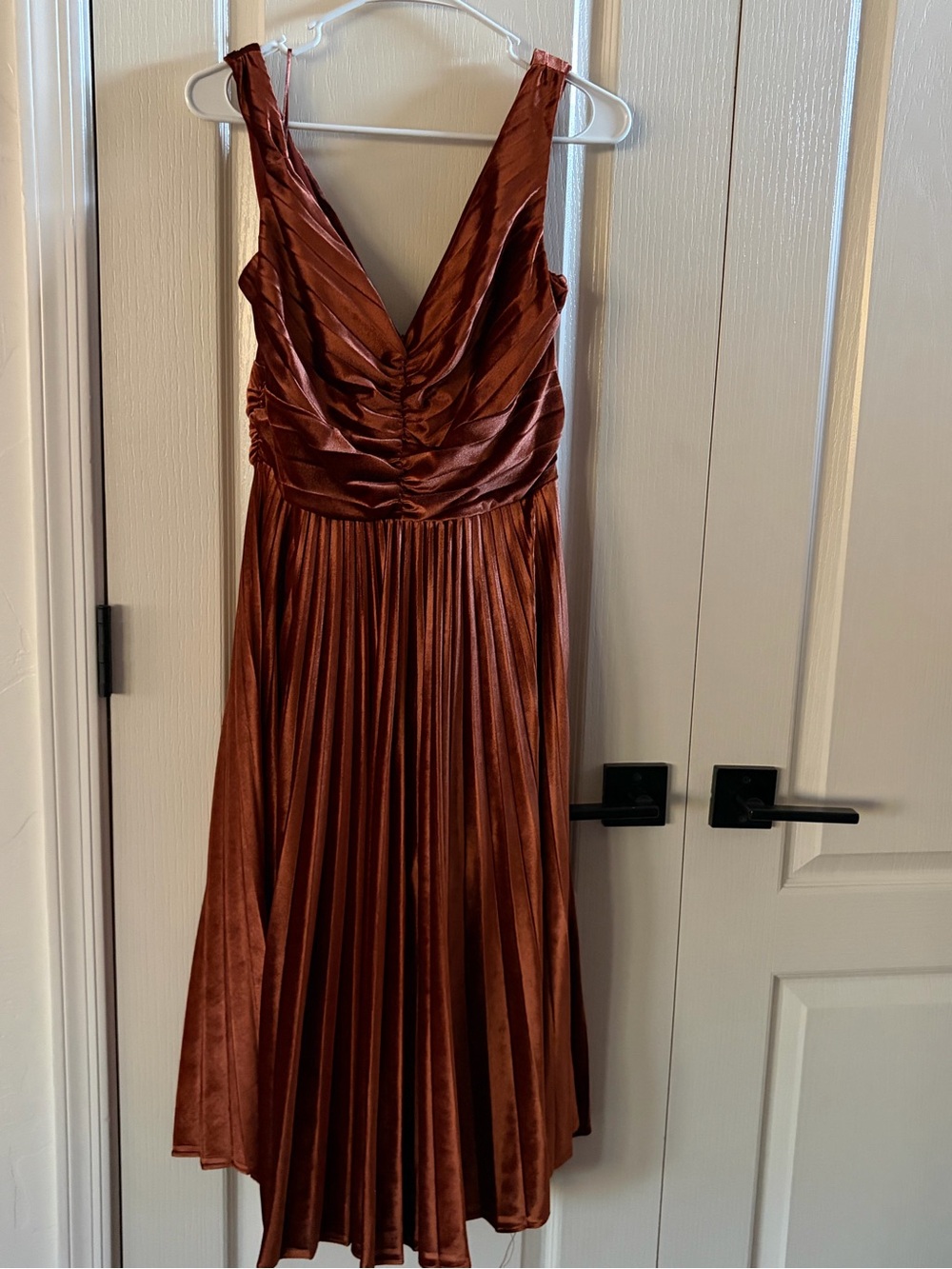 Rust Copper Velvet Pleated V-Neck Women’s Dress